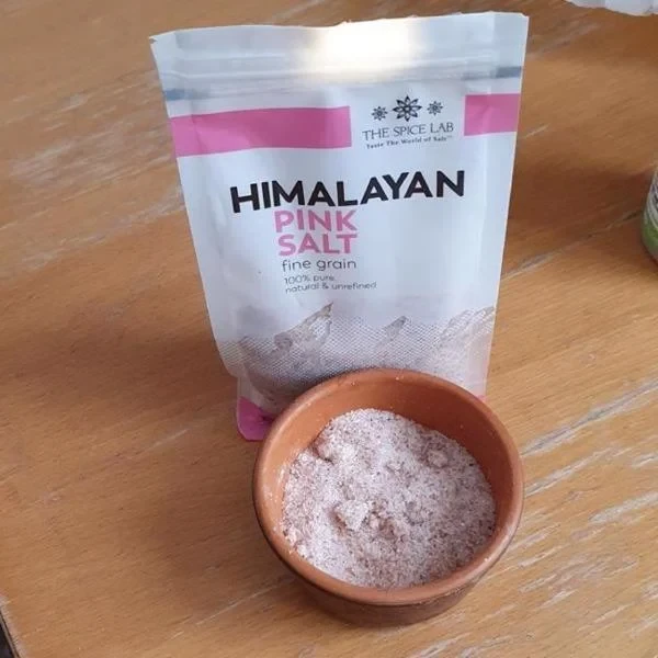 نمک صورتی هیمالیا (Himalayan Pinc Salt)